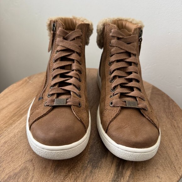 UGG Olive High Top Sneaker Leather Shearling Zip Lace Casual Women Boot 8.5 - Picture 9 of 12